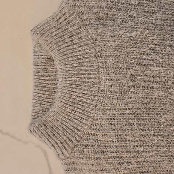 Lush Womens Bell Sleeve Pullover Knit Sweater Gray Size Small - Picture 5 of 11